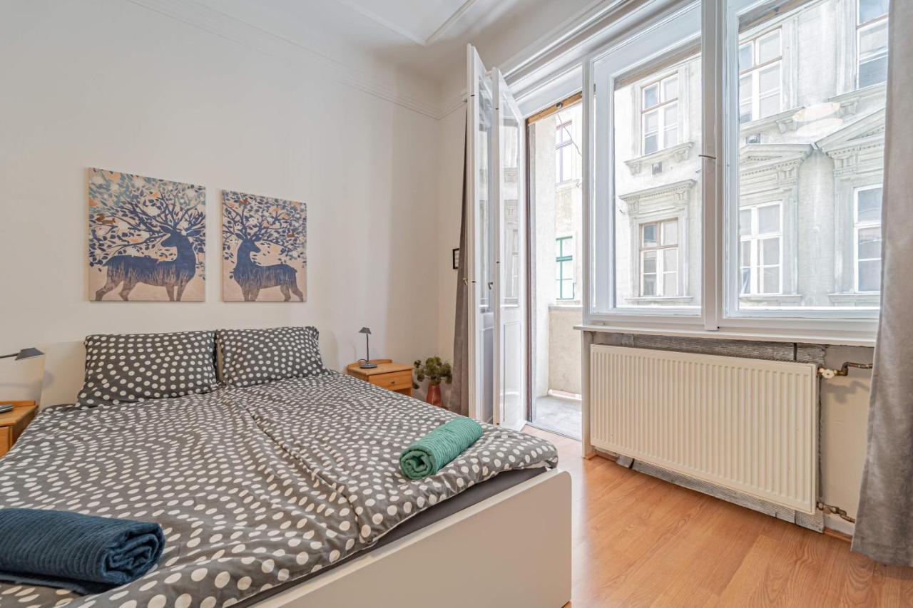 Central&Cozy Balcony!3Bdr 2Bth Budapest Eksteriør bilde