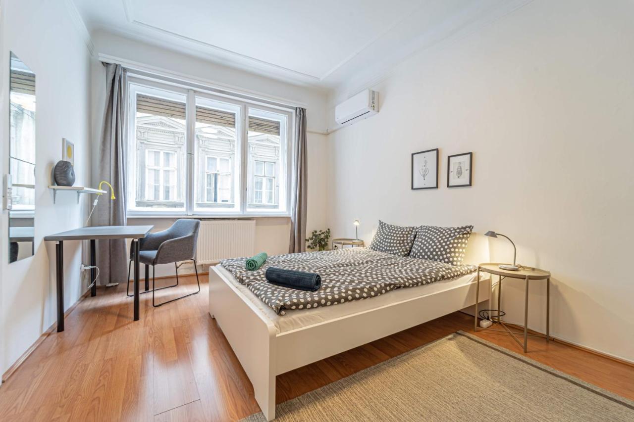 Central&Cozy Balcony!3Bdr 2Bth Budapest Eksteriør bilde
